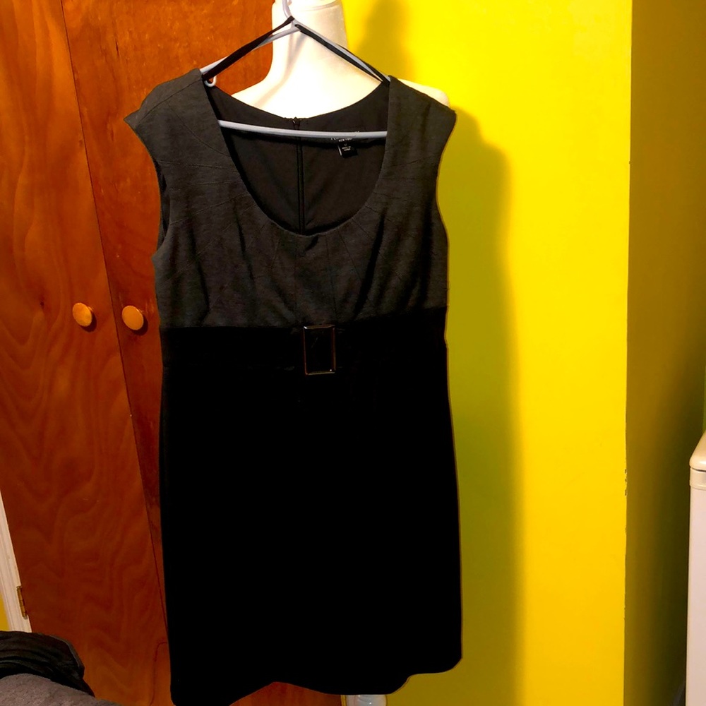 PERCEPTIONS mini dress. Length: 36, breast 19.
